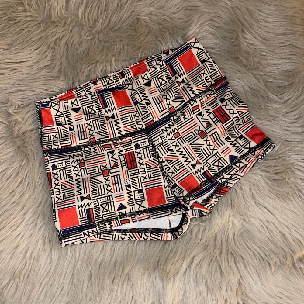 Fleo x DNDL collab Shorts